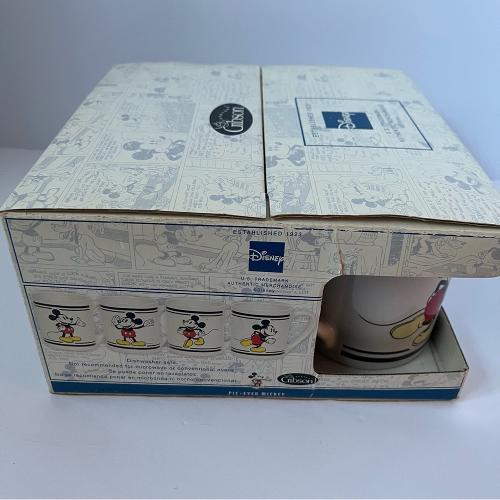Vintage Gibson Pie-Eyed Mickey Mouse Mug Set of Four 11oz Mugs in box